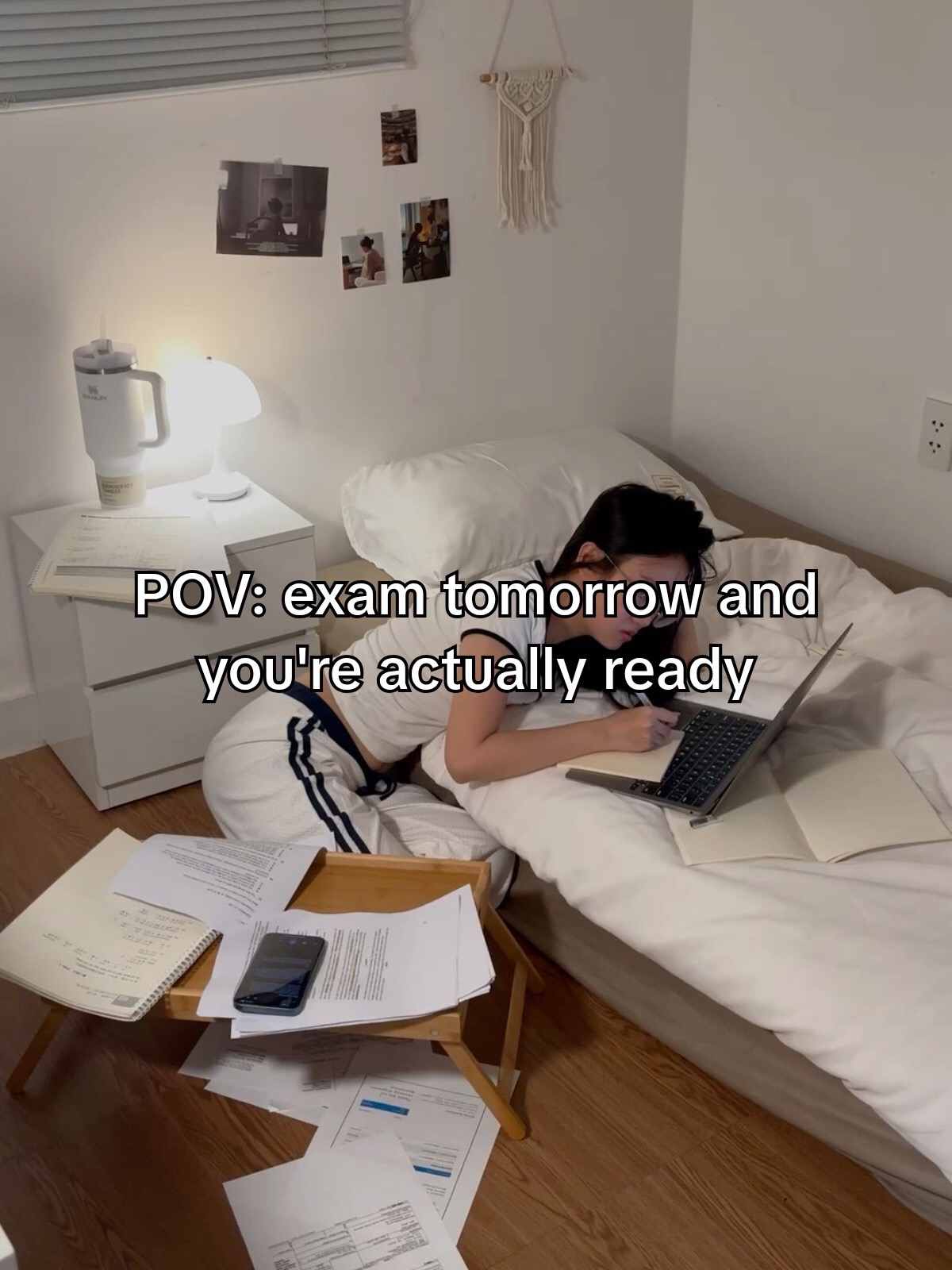 Studytok AI slideshow